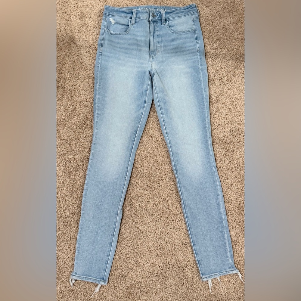American Eagle Outfitters Light Blue Skinny Jeans